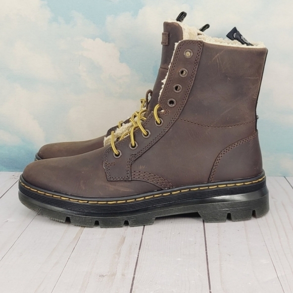 Dr. Martens Crazy Horse Boot Size 8 FREE SHIP - Picture 6 of 13